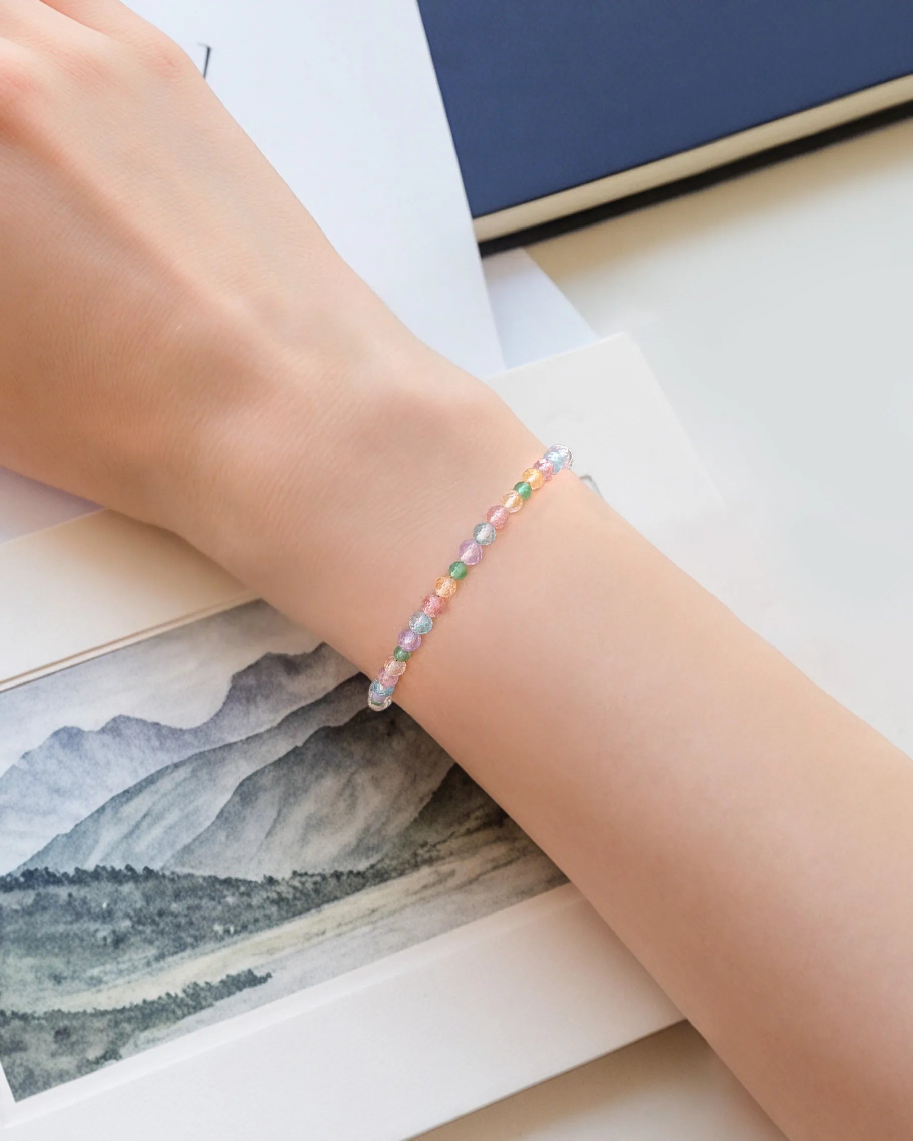 Candy_Facet_Beaded_Bracelet_on_model