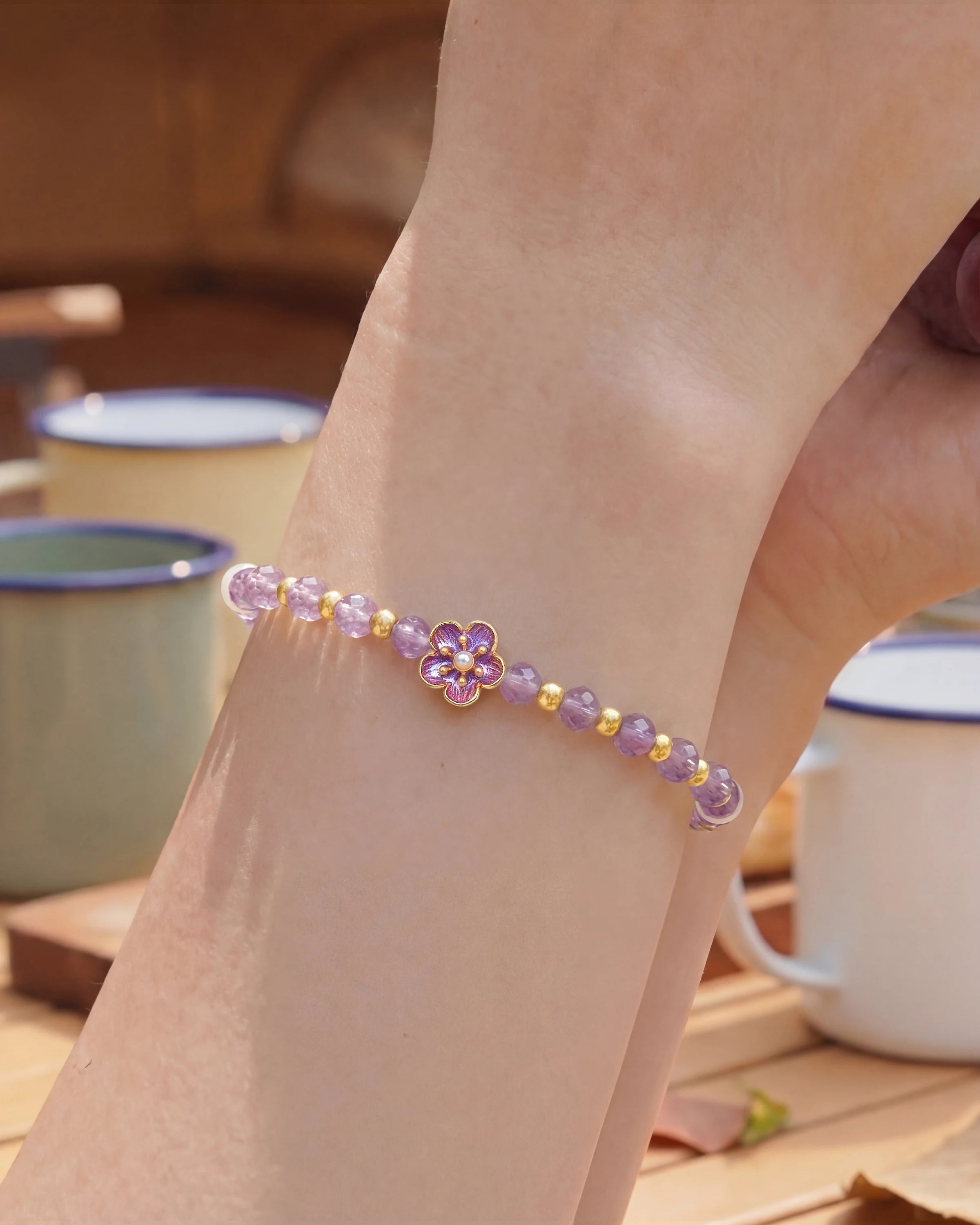 Floral Facet Beaded Bracelet – clear quartz / amethyst / green agate/ peal