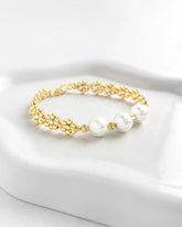 Pearl Gold Daisy Beaded Bracelet – Joy & Purity