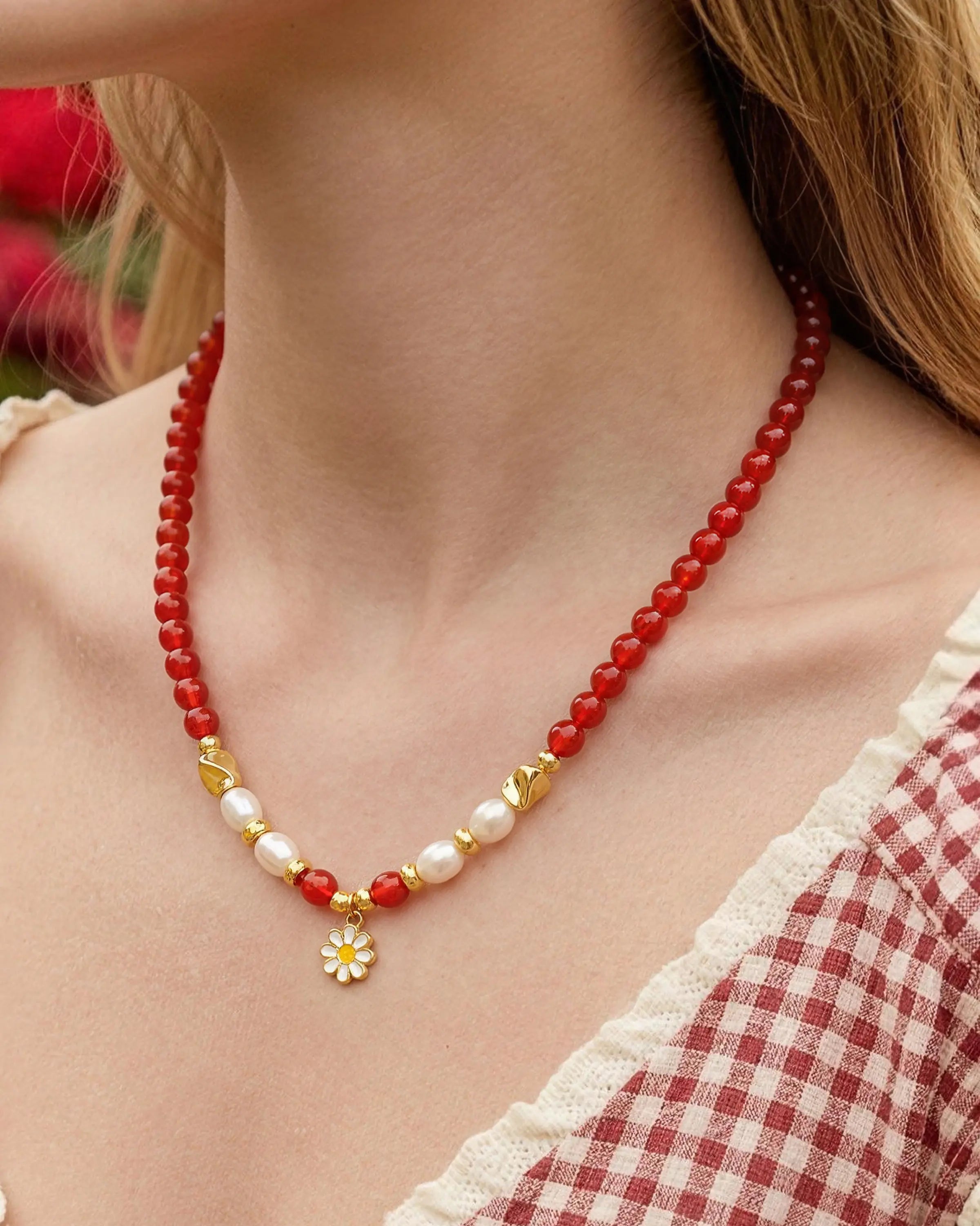Red Agate Pearl Daisy Gold Necklace on the model