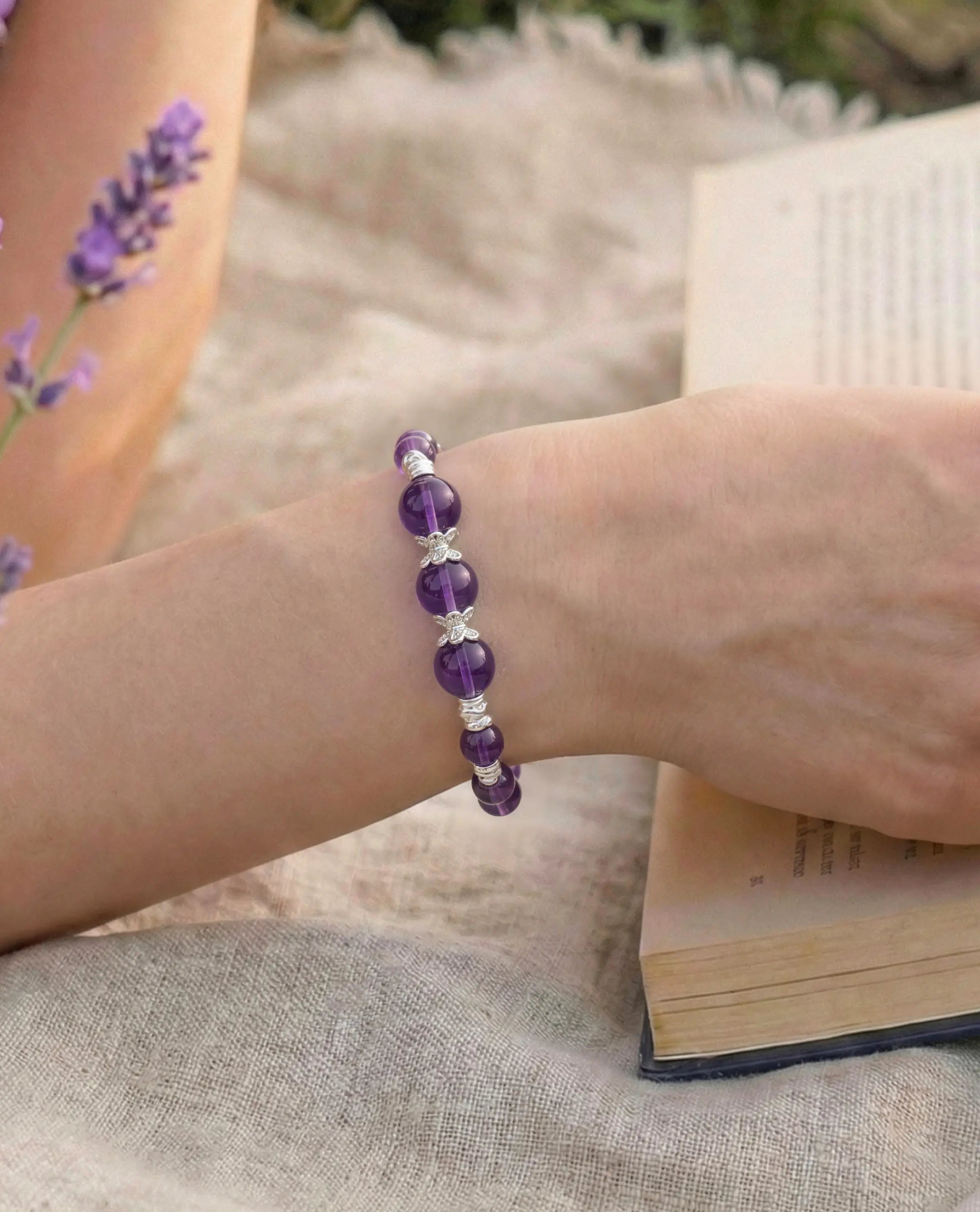 auqamarine beaded bracelet