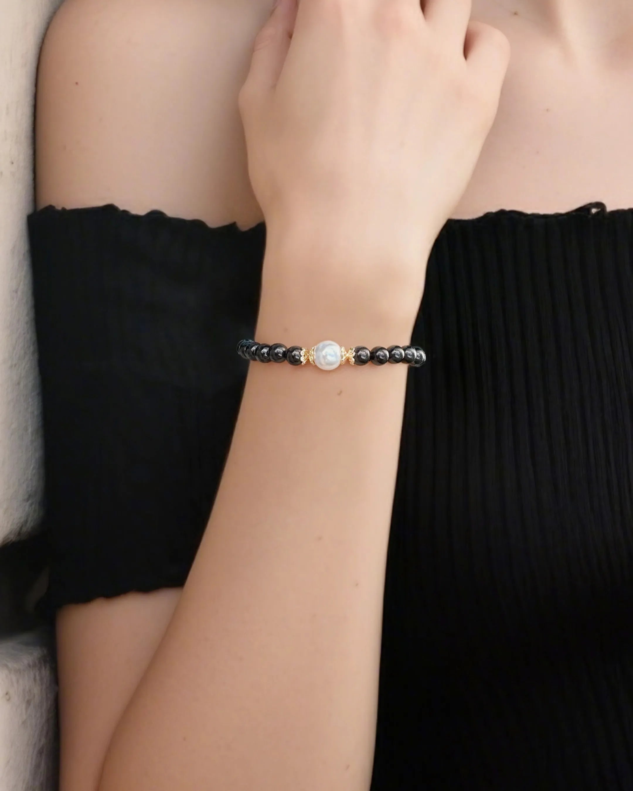 black onyx bracelet with pearl