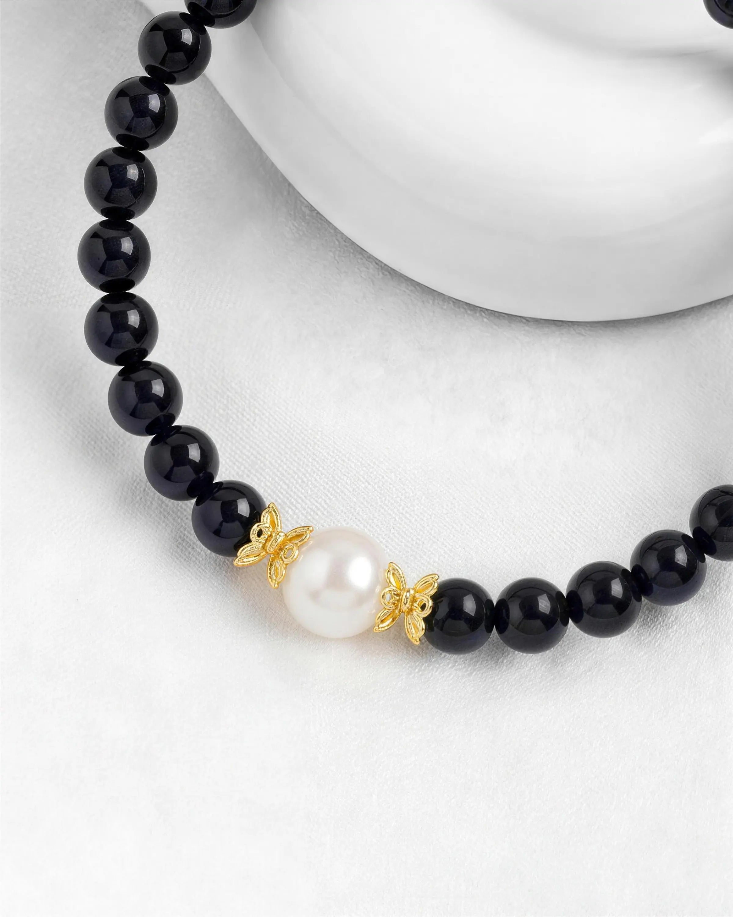 black onyx bracelet with pearl