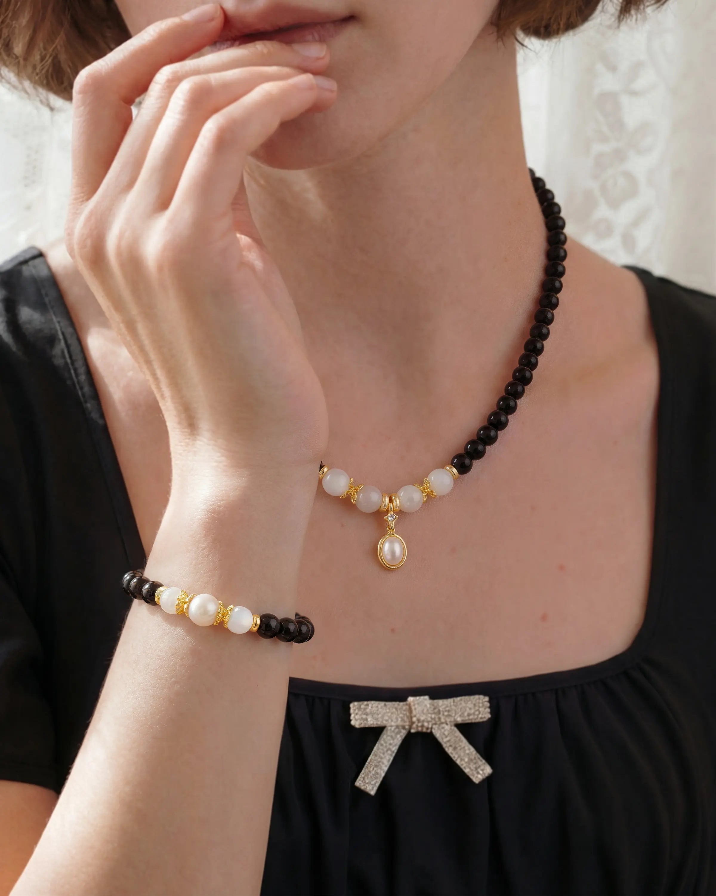 black onyx moonstone beaded gold plated bracelet & necklace set