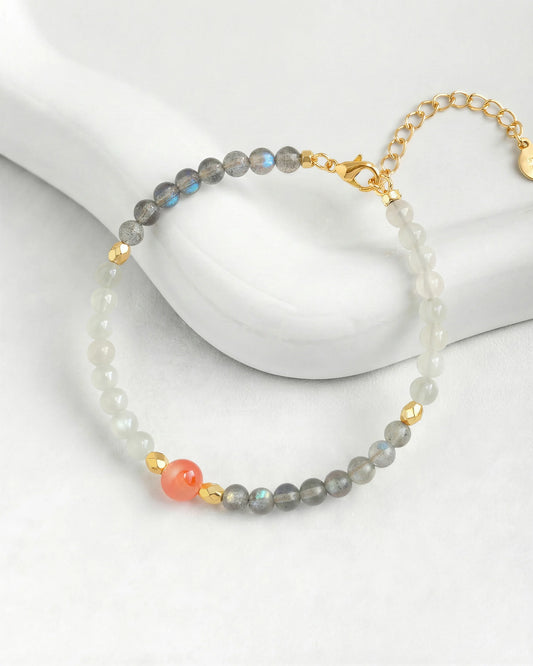 Moonstone Red Agate Gold Bracelet – Purity & New Beginnings