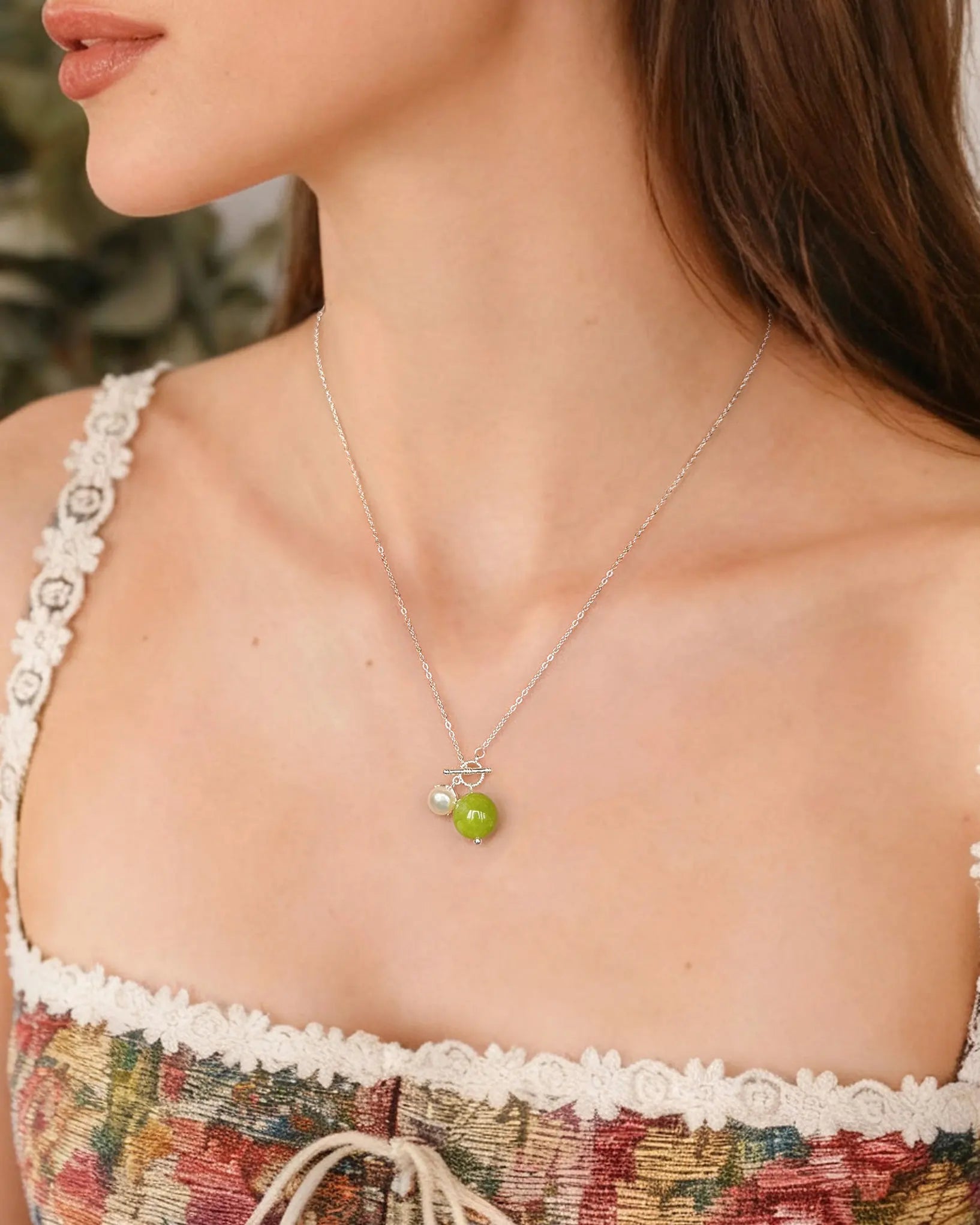 peridot pendant necklace