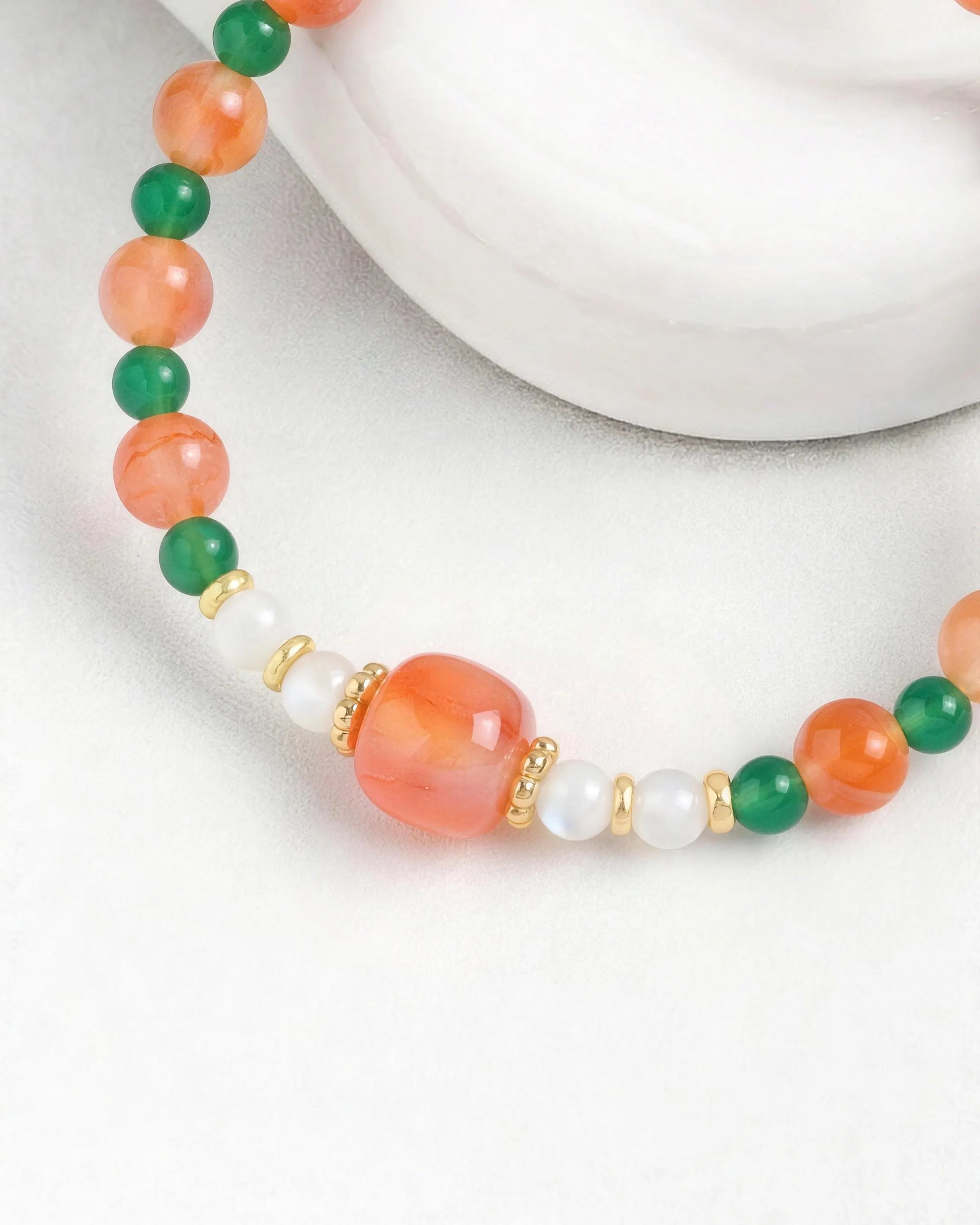 south agate and green agate beaded bracelet