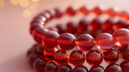 Red Agate vs. Carnelian: What’s the Difference?