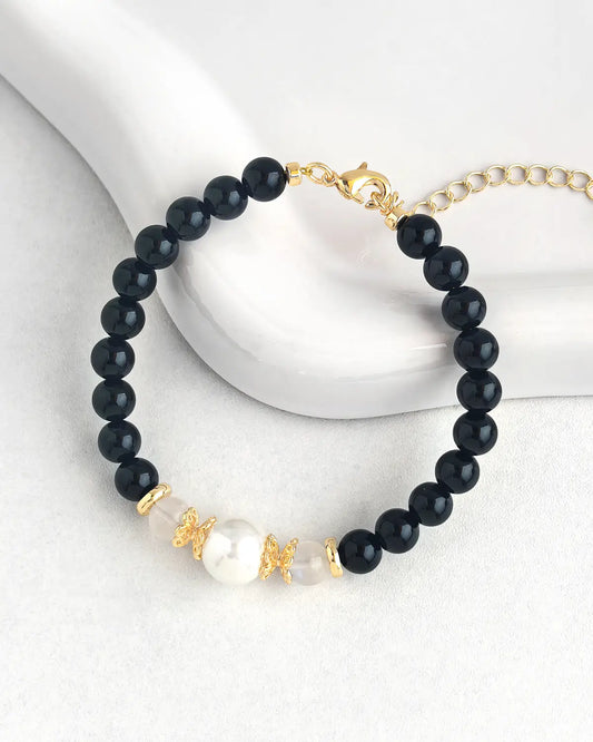 ブラックオニキスムーンストーンゴールドメッキスターリングシルバーブレスレット - 勇気とバランス