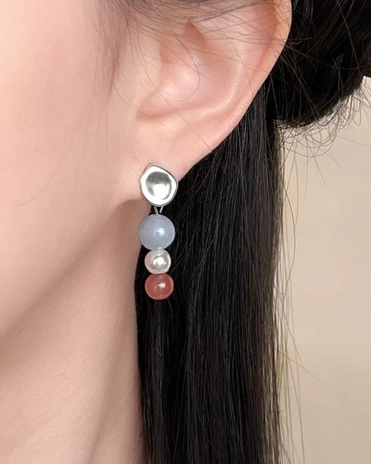 ブラックオニキス スターリングシルバー イヤリング – グラウンディングと強さ