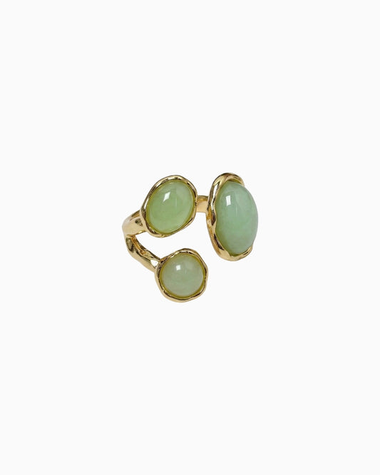 マラカイト14Kゴールドメッキリング – 守護と変容