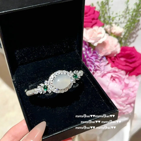 Brilliant High-Quality Zircon Bangle