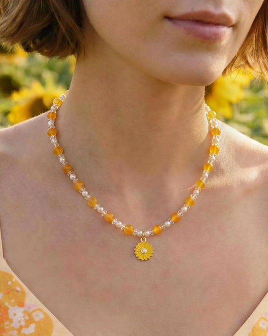 Yellow Jade Daisy Gold Necklace – Joy & Optimism