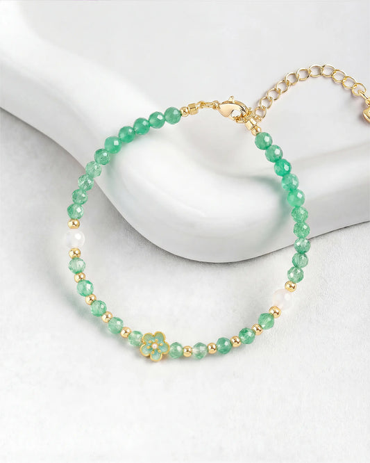 Faceted Green Agate Floral Gold Bracelet – Balance & Renewal