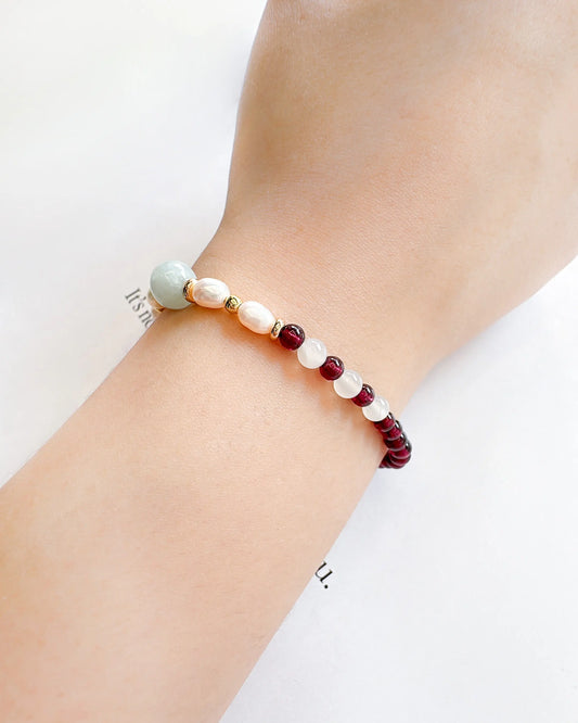 Garnet Moonstone Gold Plated Sterling Silver Bracelet – Passion & Intuition